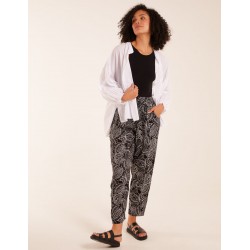 Leaf Print Capri Trousers